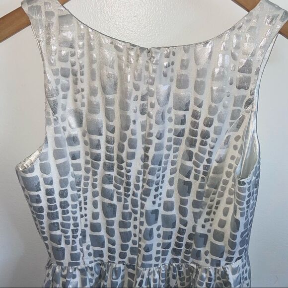 Mac + Jac silver and white print dress - Picture 13 of 13